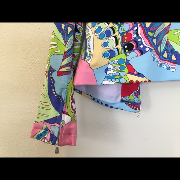 🚨50%off📦Crazy cool Jacket 😎 - Picture 4 of 7